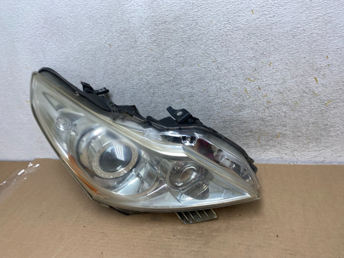 2010-2012 Infiniti G37 Right Passenger Side Xenon HID Headlight AH9366 DW1