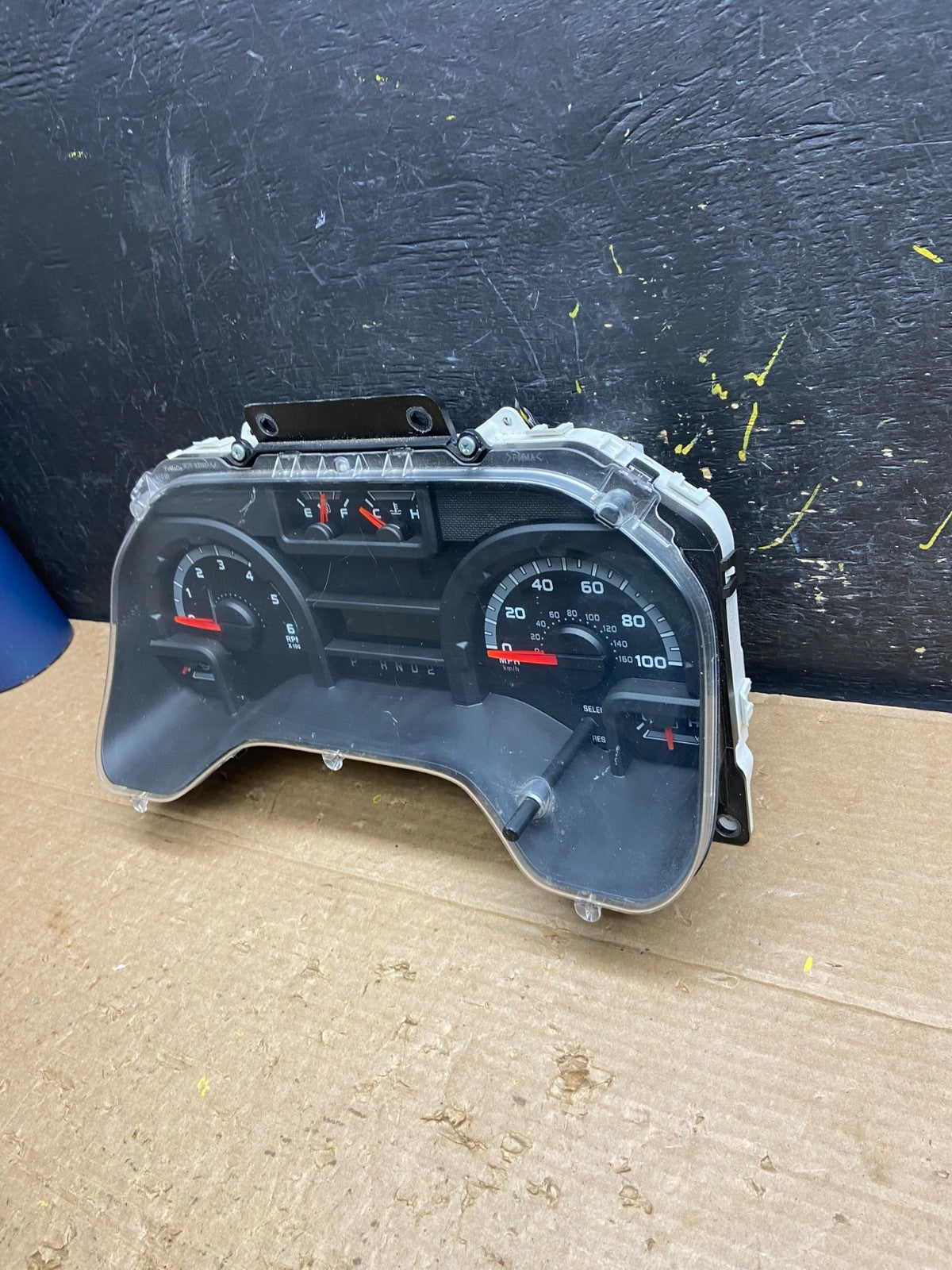 2011 to 2013 Ford E150 E250 E350 VAN Gauge Speedometer Cluster W3112 DG3