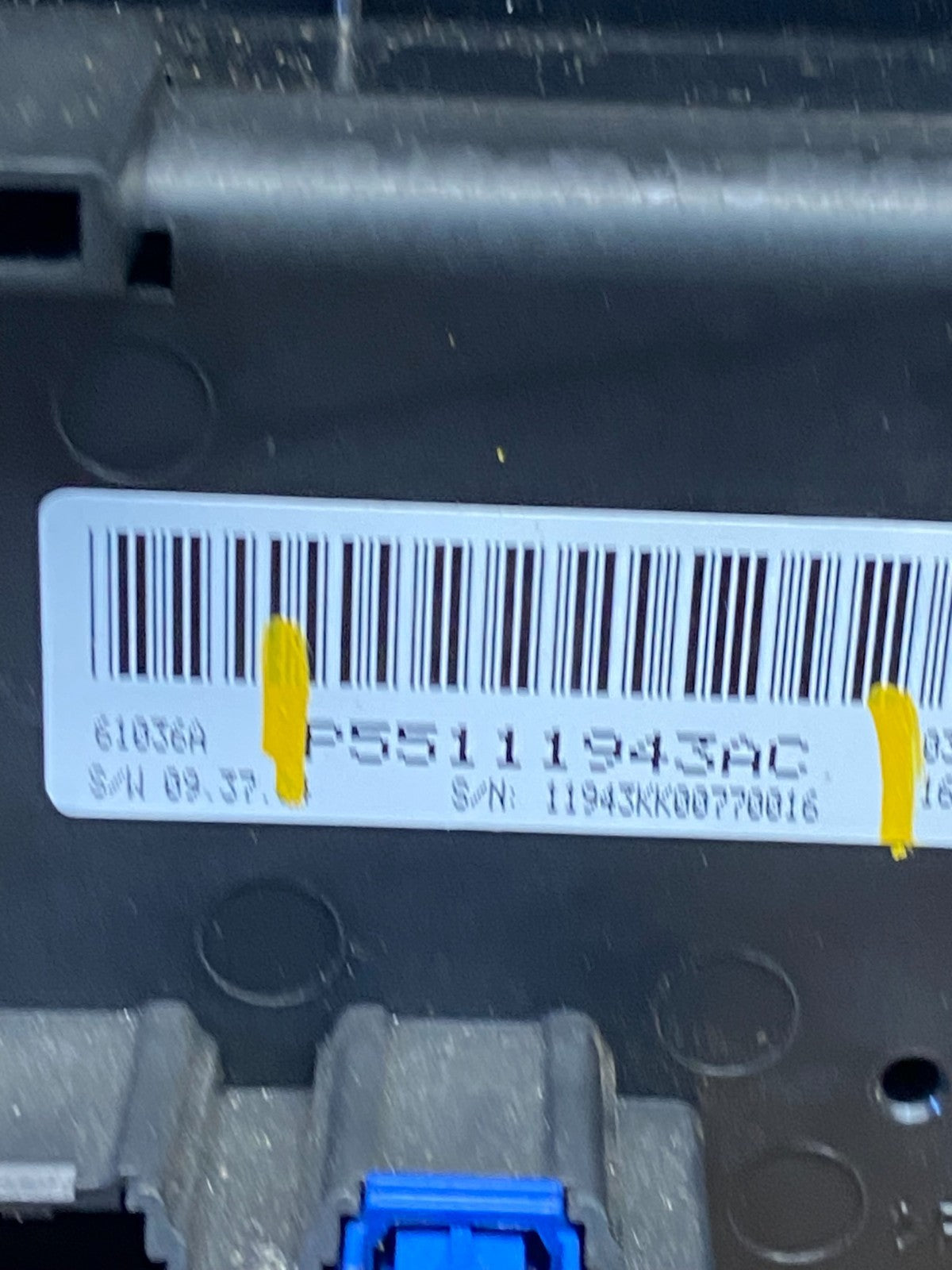 2008 to 2012 Jeep Liberty Dash Climate Temperature Control Radio Bezel Q0883 DG7