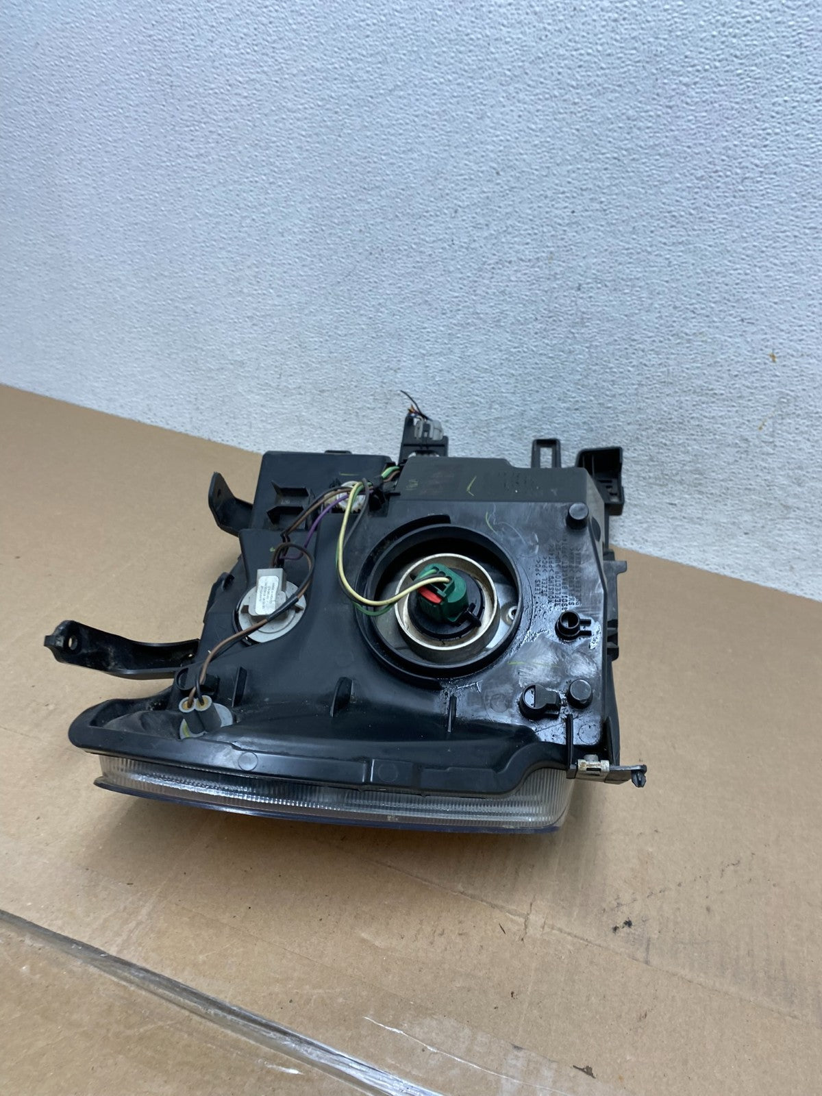 2012 to 2021 Nissan NV1500 NV2500 NV3500 Left Driver Headlight AE6646 DW8