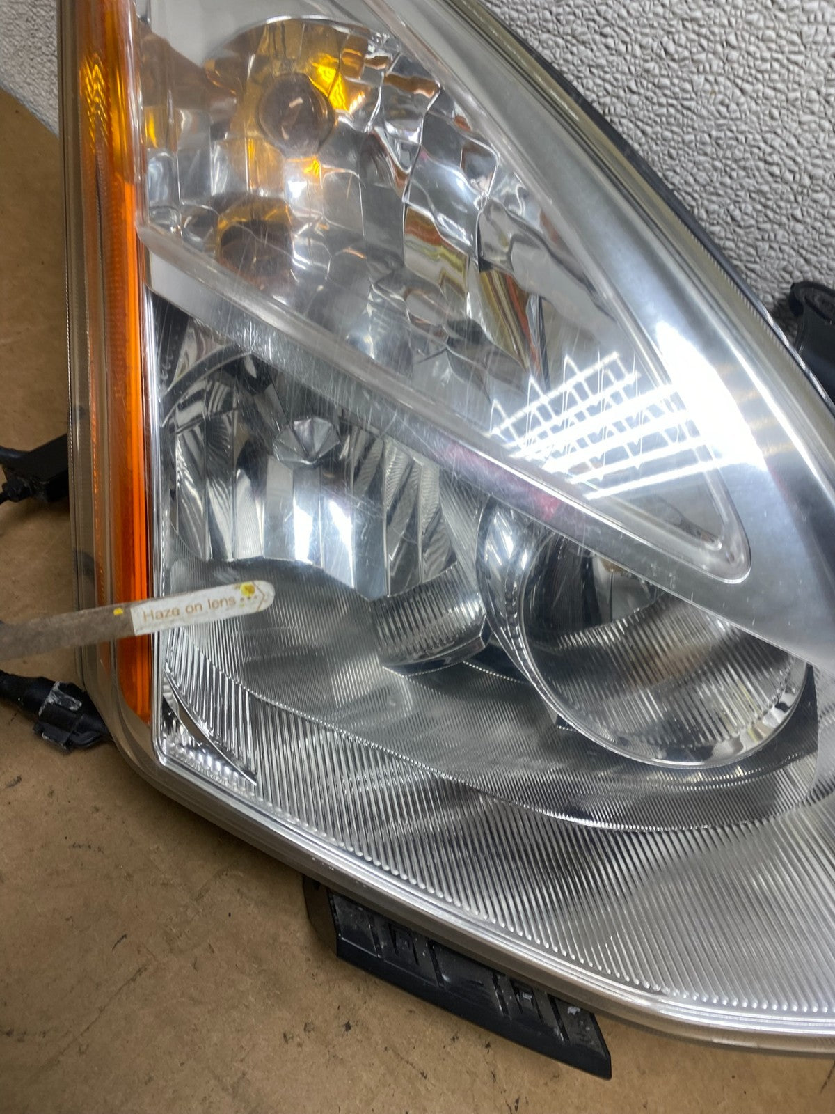 2009-2013 Nissan Rogue Left+Right Side Set Halogen Headlights OEM X4869 DW9