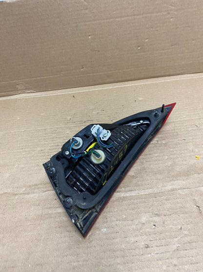 2015 to 2017 Chrysler 200 Sedan Left Driver Side Inner Tail Light Oem O2487 DW7