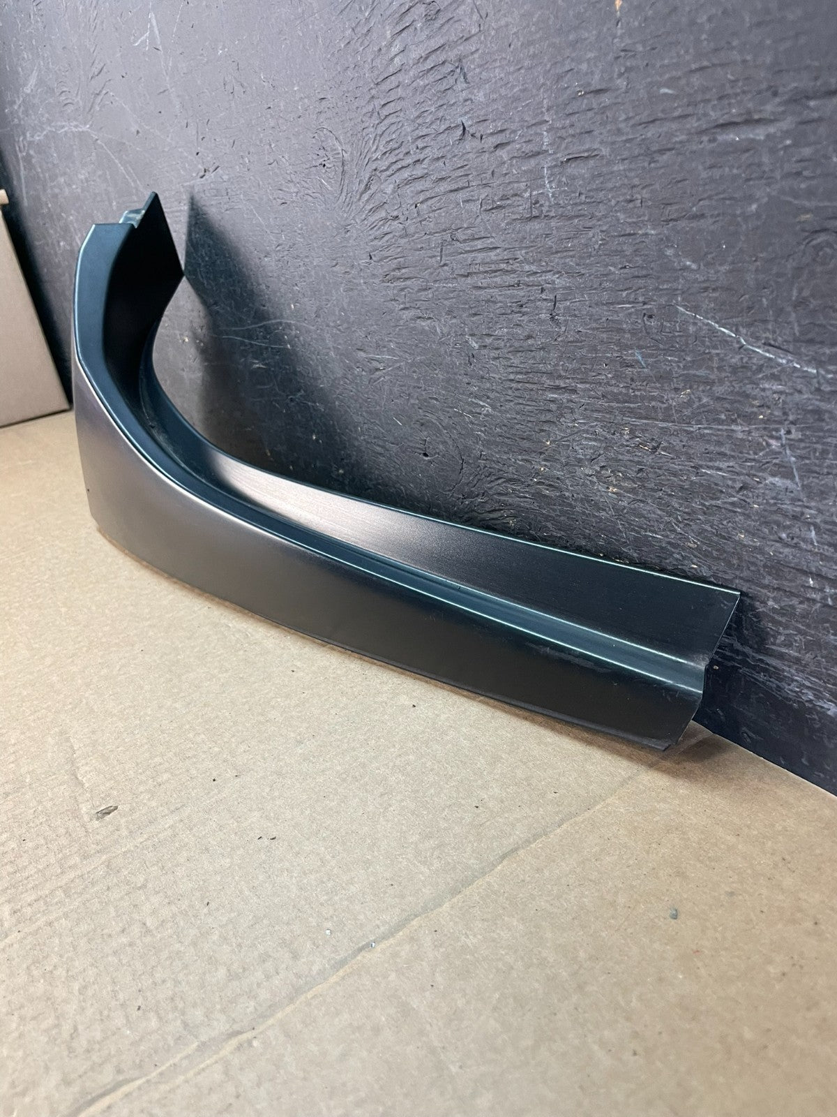 2011-2017 Honda Odyssey Left Driver Rear Gate Spoiler Garnish AF5257 DW2