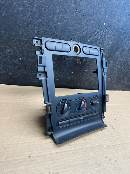 2005 to 2009 Ford Mustang Heater Climate Control Radio Dash Bezel AG5263 DG1