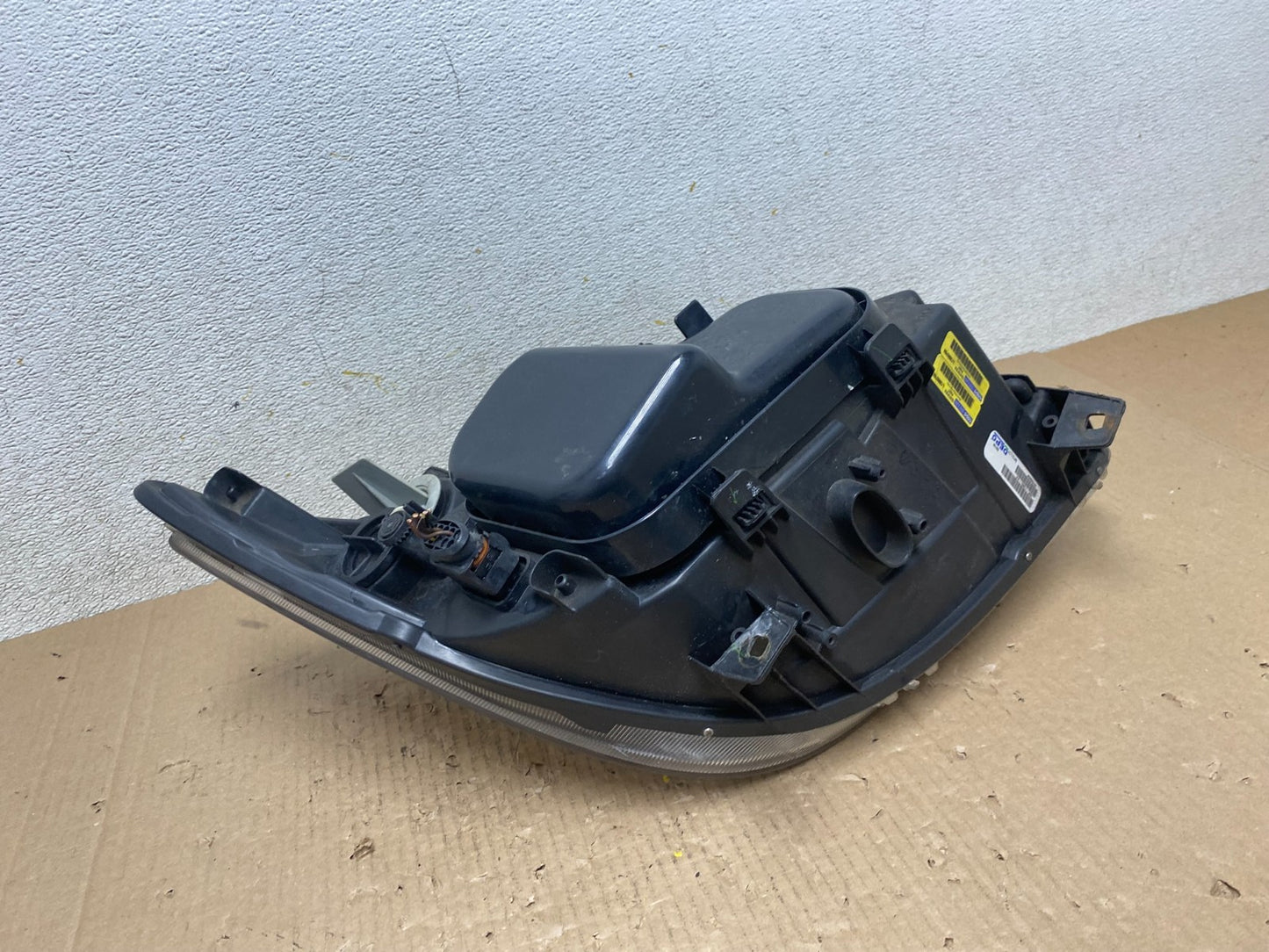 2007 to 2013 Mercedes Sprinter Headlight Left Driver Side Halogen DEPO P9025 DW11