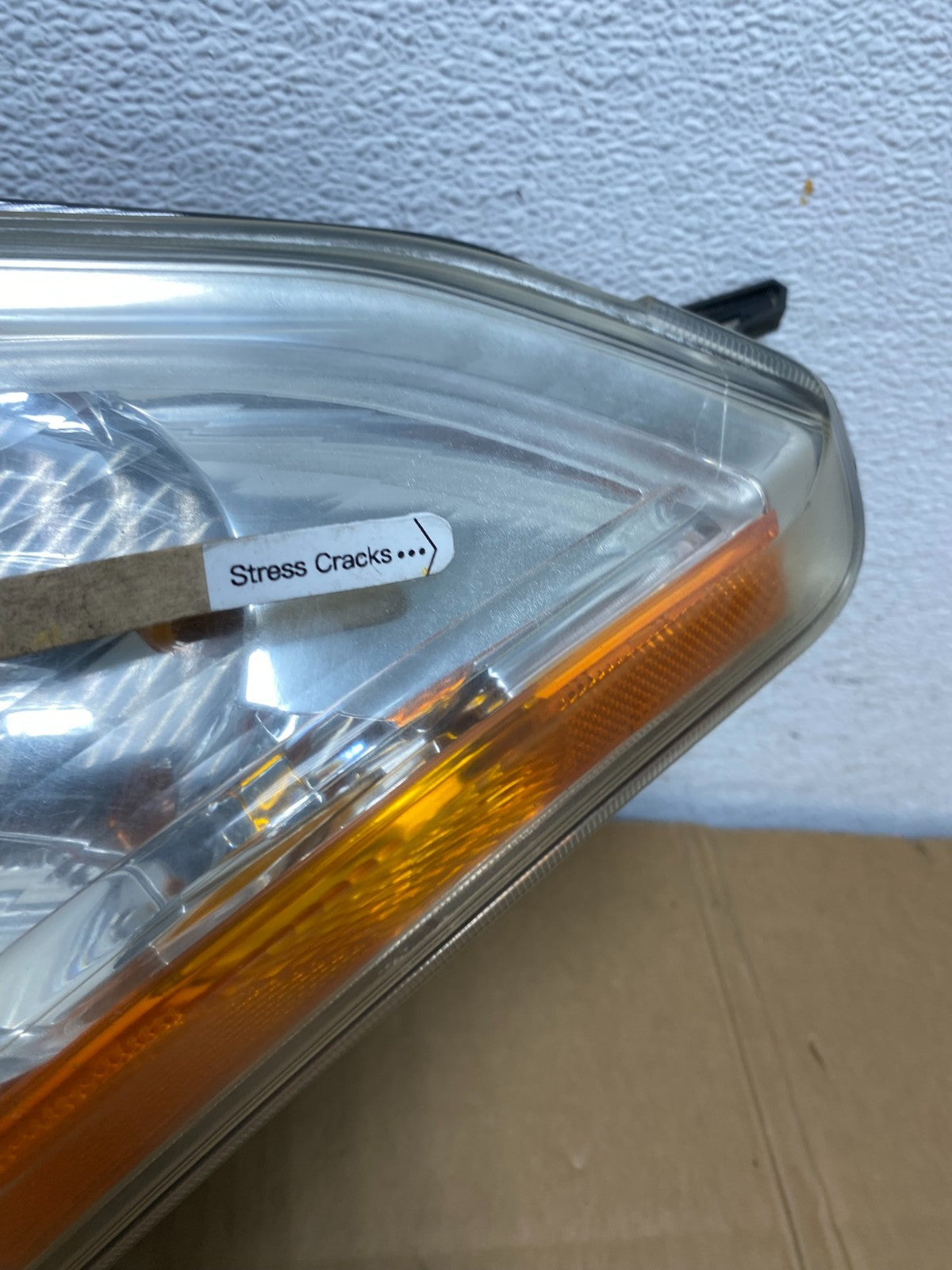2008 to 2013 Nissan Rogue Left Driver LH Halogen Headlight AD0859 DW3