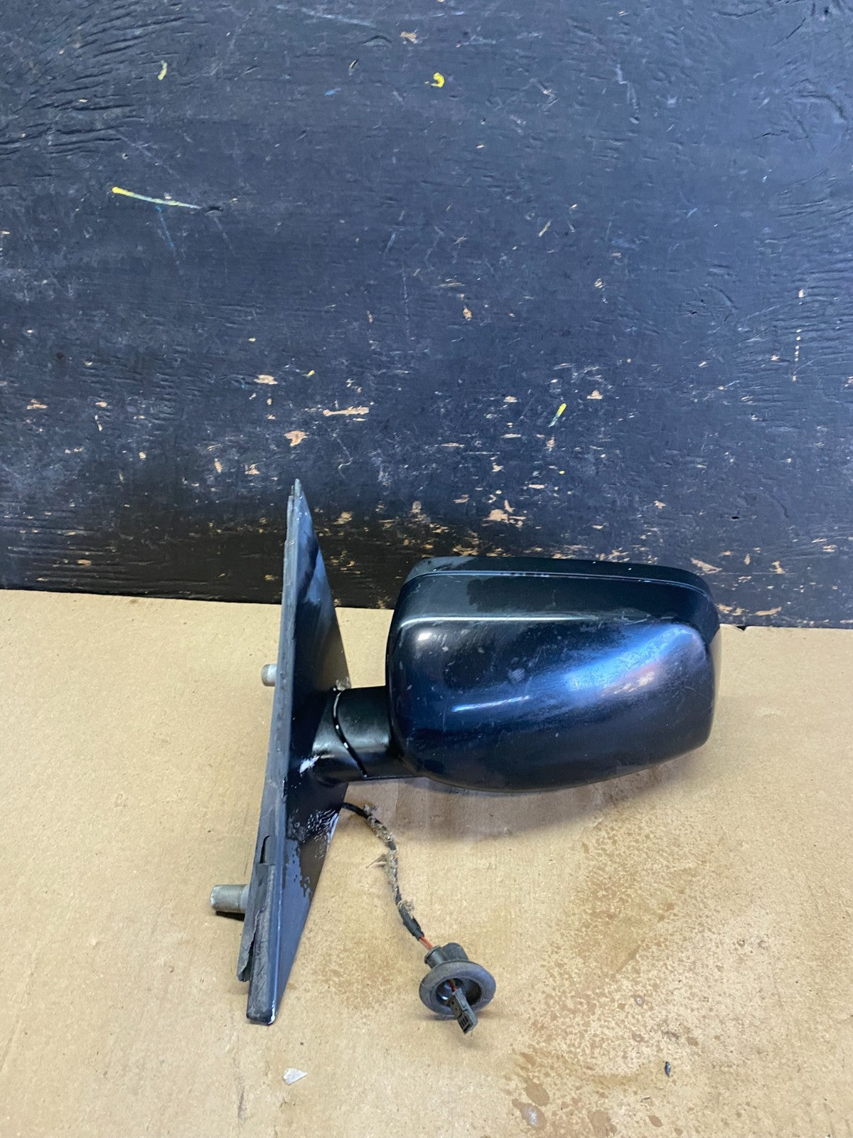 2008 - 2010 BMW 528i 530i 535i Left Driver LH Door View Mirror U7436 DG0