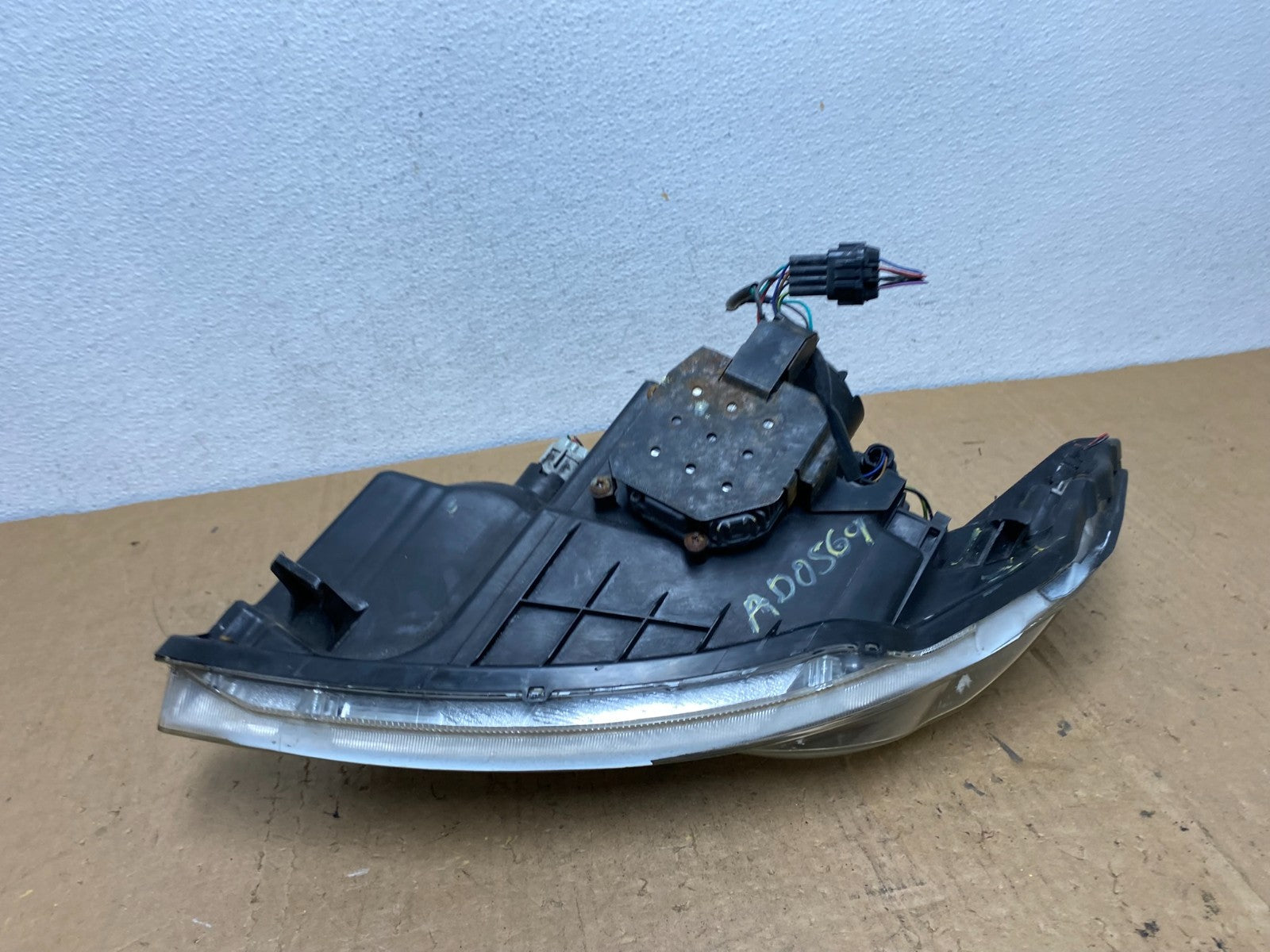 2004 to 2008 Infiniti Fx35 Hid Xenon Right Passenger Rh Headlight AD0569 DW8