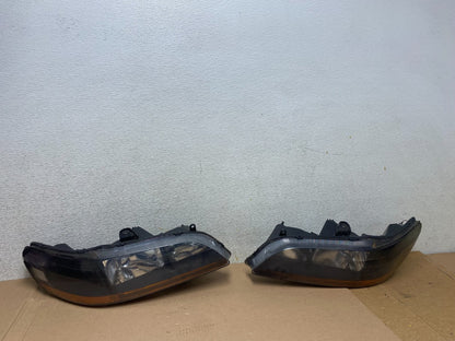 1998 to 2002 Honda Accord Black Left+Right Set Side Headlights R1157 DW0
