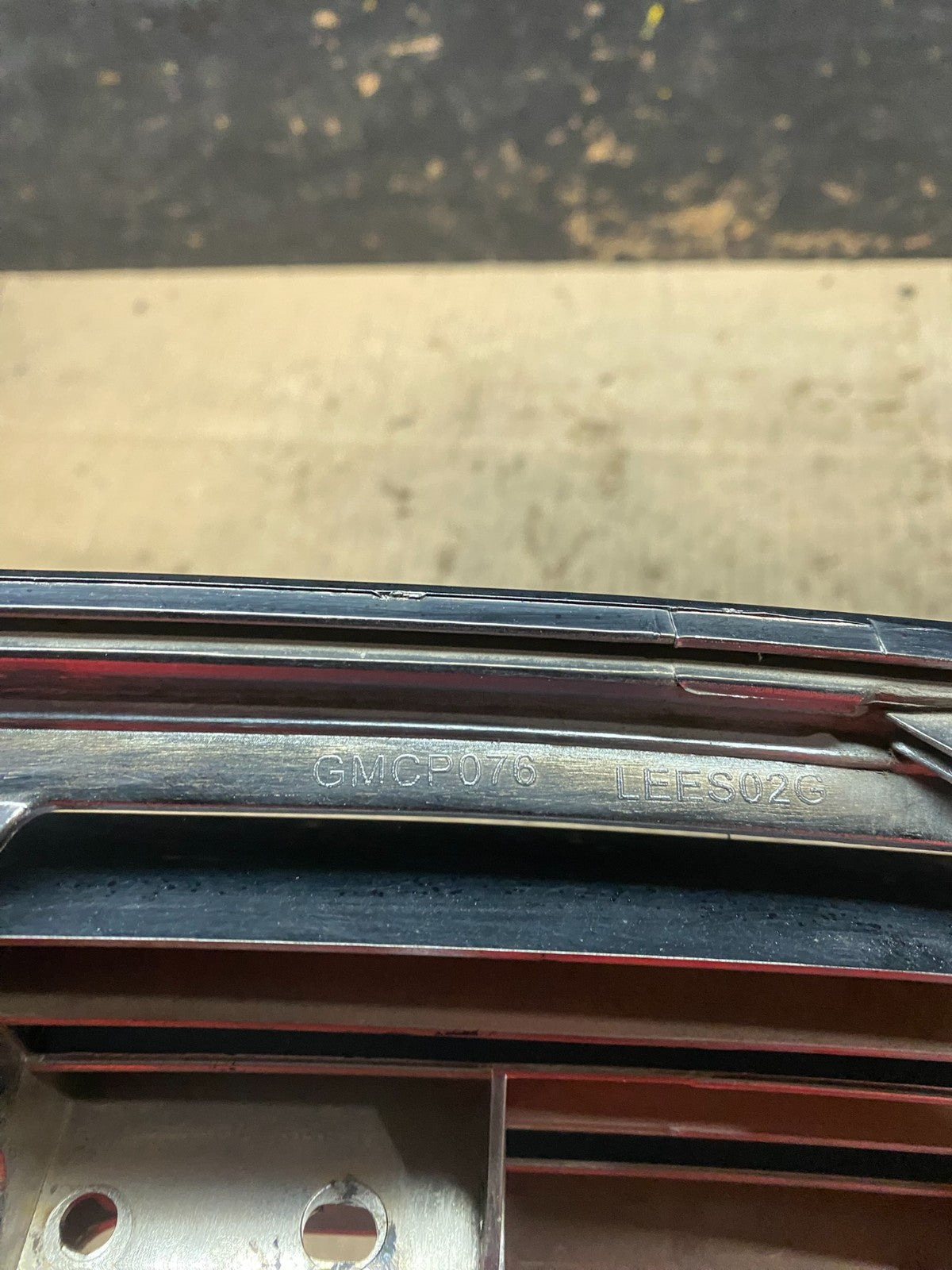 2004 Lexus ES330 Front Upper Grill Grille OEM t9974 DG4