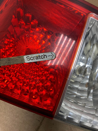 2009 2010 2011 Kia Borrego Left Driver LH Side Inner Tail Light P5266 DG3