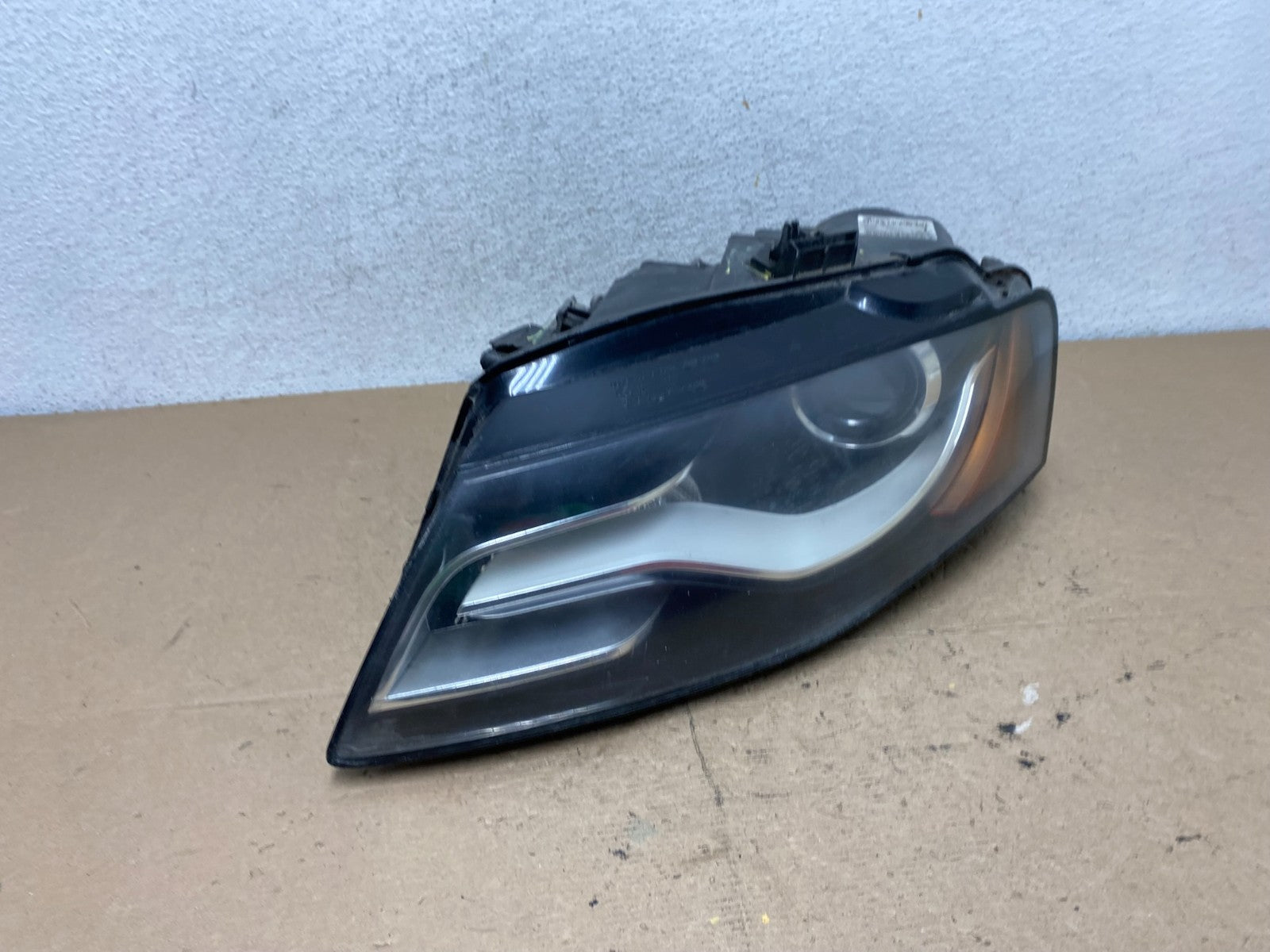 Xenon HID AFS 2009 to 2012 Audi A4 Left Driver LH Side Headlight AF5094 DW2