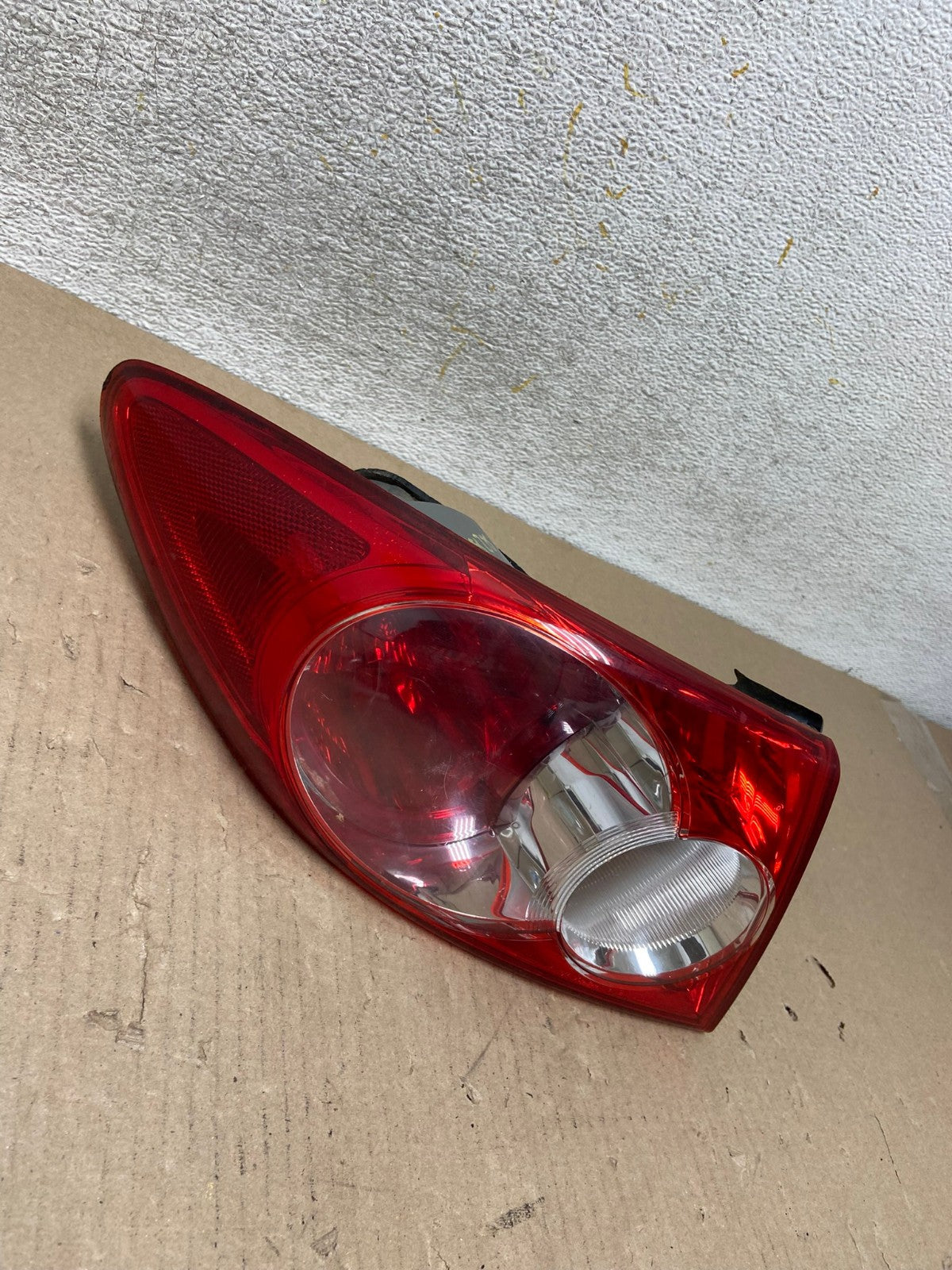 2003 - 2005 Mazda 6 Left Driver LH Side Tail Light AH6828 LK2