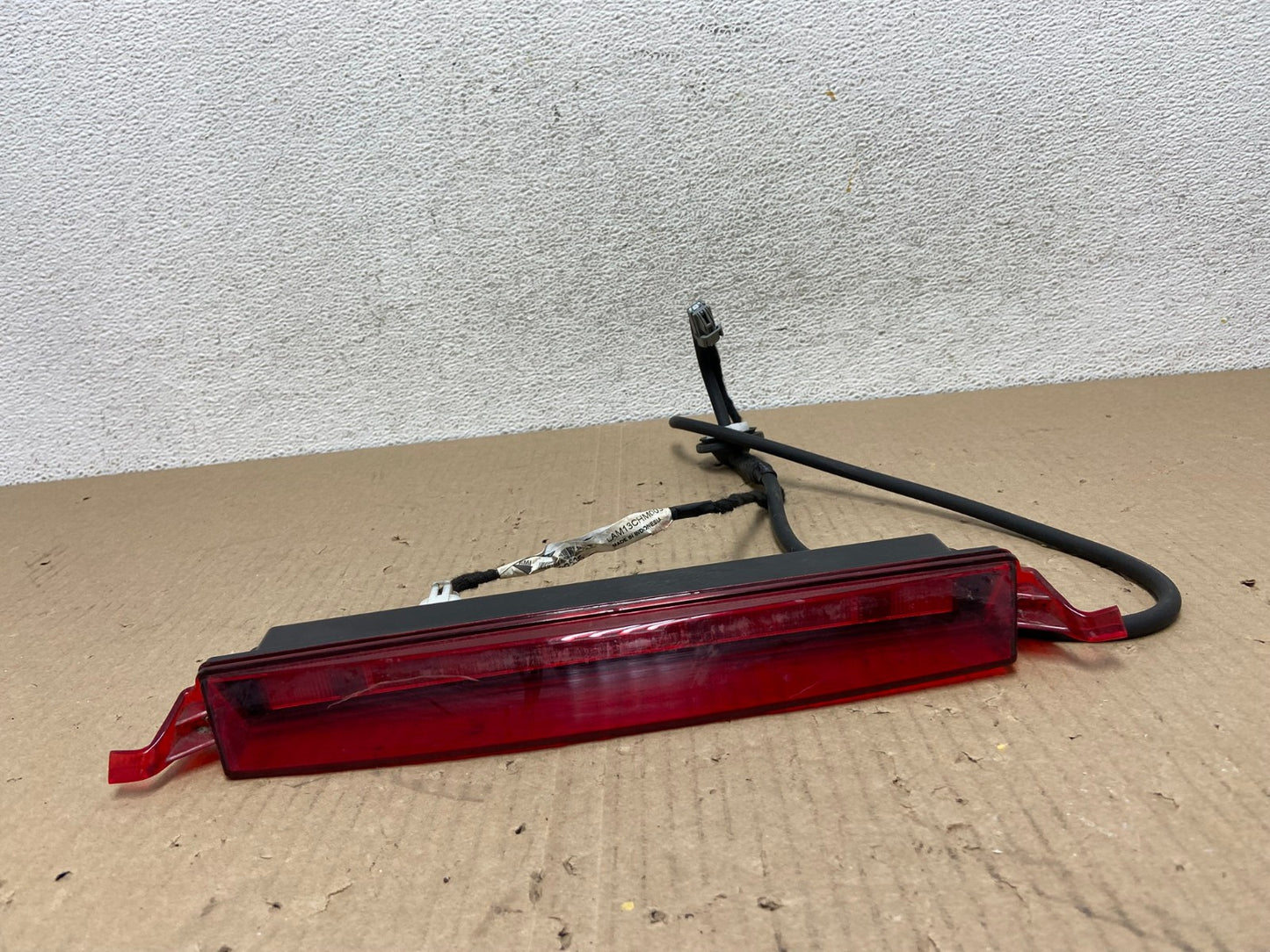 2009-2017 Chevrolet Traverse High Mounted 3rd Third Stop Brake Light AE9593 LK0