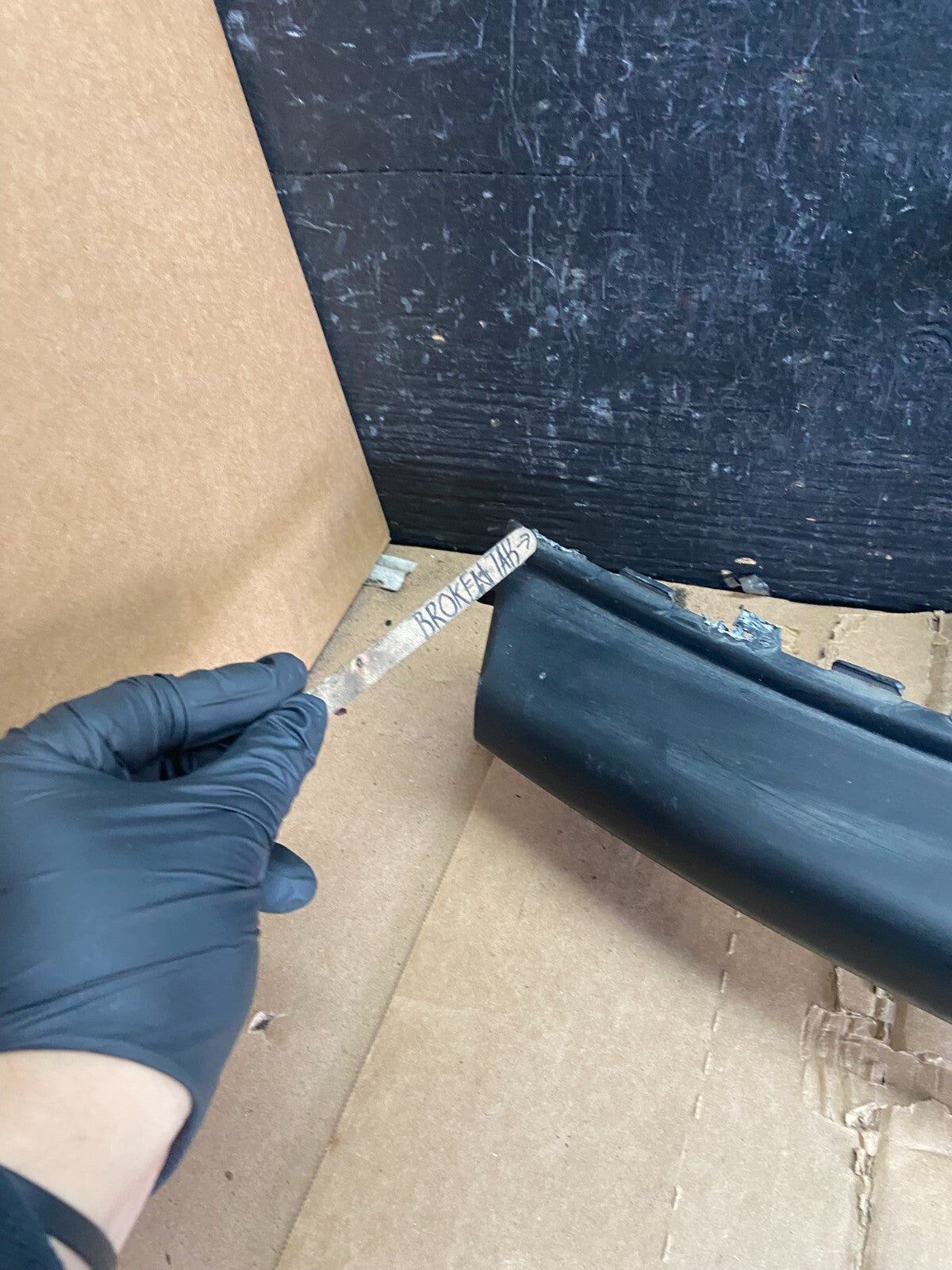 2008 to 2010 Porsche Cayenne Front Under Bumper Garnish 7L5853915 N8958 DG4
