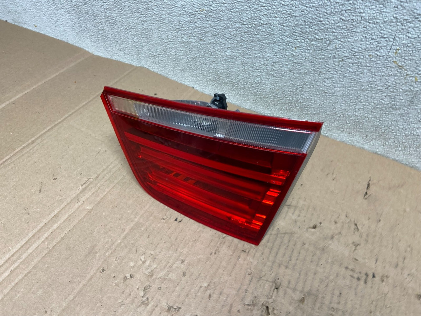 2011 to 2017 BMW X3 Right Passenger RH Inner Tail Light OEM Y0121 DW1
