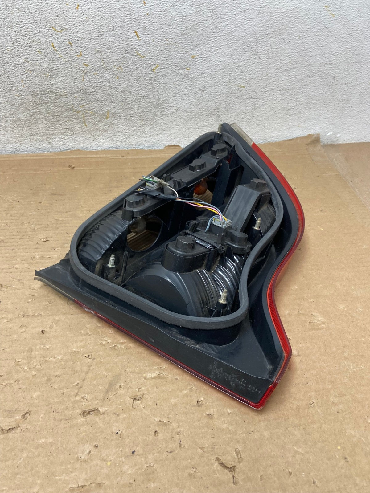 2001 to 2004 Volvo S60 Right Passenger Side Tail Light AH8932 LK9