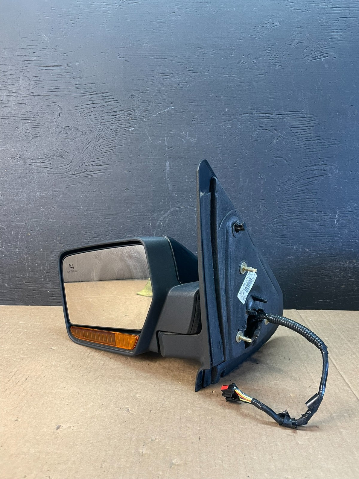 2007 to 2014 Lincoln Navigator Left Driver Heat Door Mirror AD0309 DG2