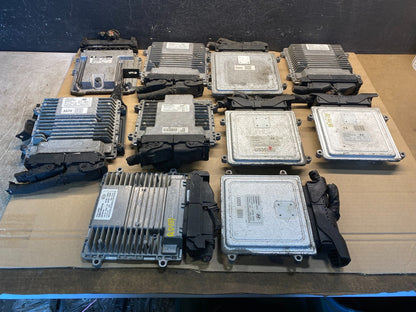 Mix of 10 Kia Hyundai ECM Engine Computer Module AE00700