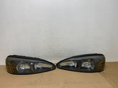2004 to 2008 Pontiac Grand Prix Left+Right Side Black Headlights AE6656 DW0