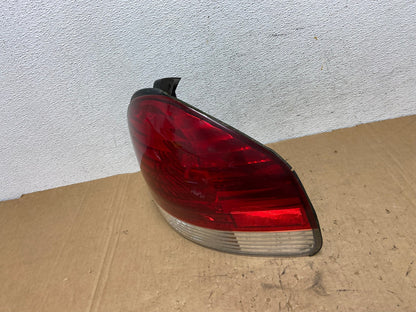 2005 to 2006 Hyundai Santa Fe Right Passenger Rh Side Tail Light AD3264 LK1