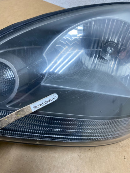 2005 to 2008 Hyundai Tucson Left Driver LH Side Headlight AE3041 DW3