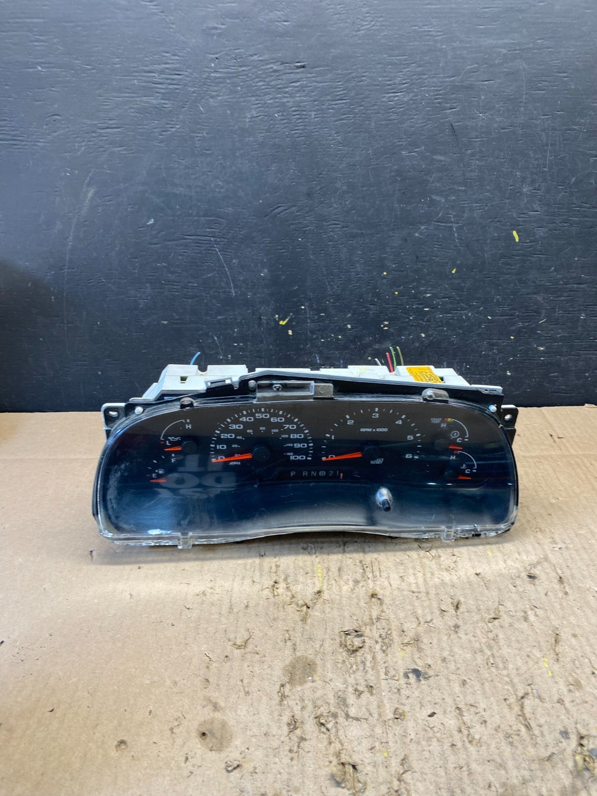 2000 2001 2002 Ford Expedition Speedometer Instrument Gauge Cluster p7869 DG0