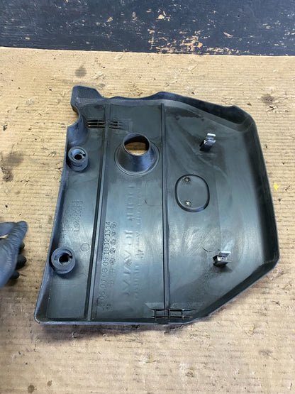 2004 to 2008 Mazda 3 DOHC 16 VALVE Engine Shield Top Cover Oem s5898 DG16