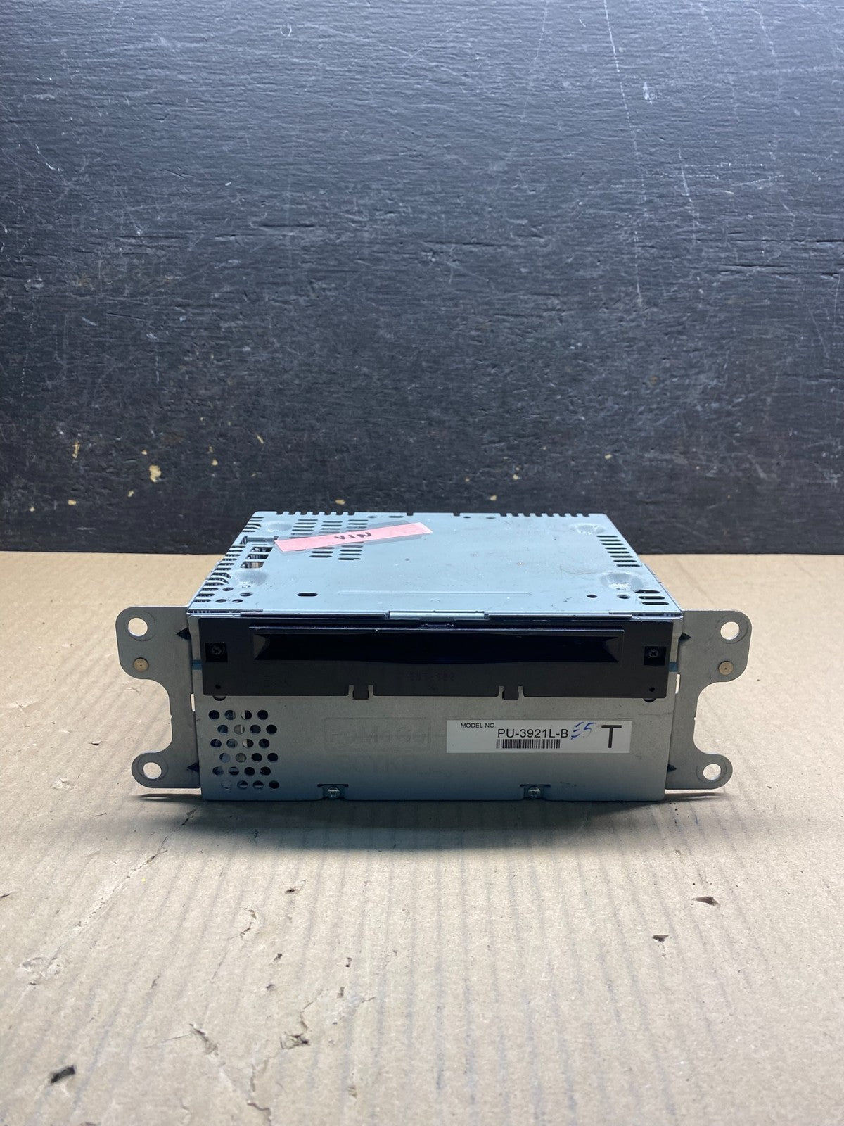 2016 to 2017 Ford Explorer Audio Equipment Radio Receiver AM FM CD AI4764 DG0