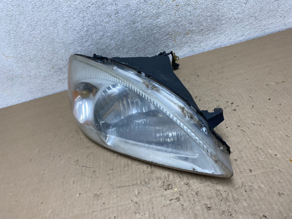 2000 to 2007 Ford Taurus Right Passenger RH Side Halogen Headlight AI2447 DW1