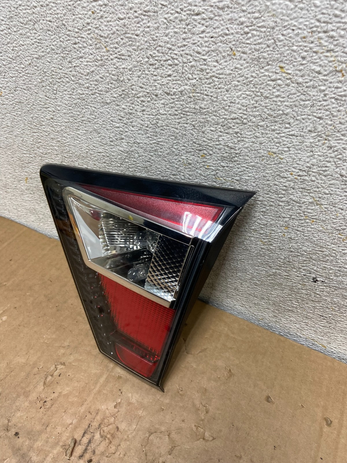 2017 2018 2019 Ford Escape Right Passenger RH Inner Tail Light AI9239 LK1