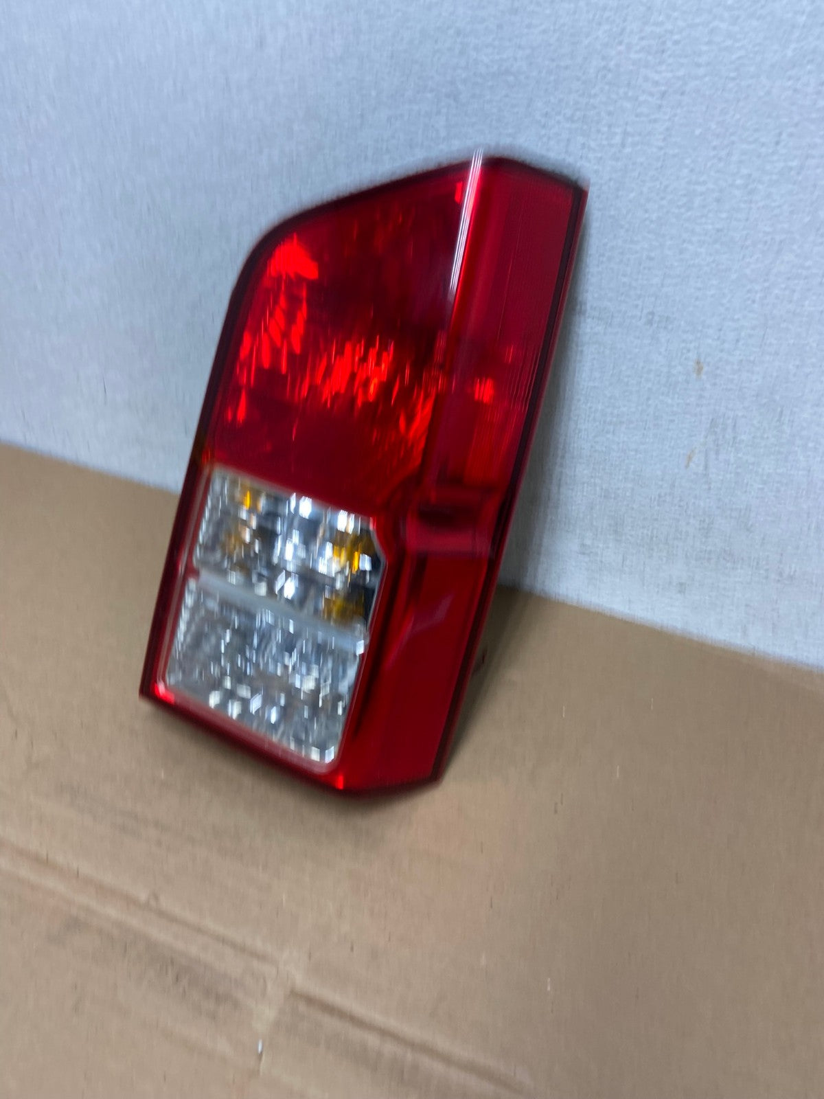 2005 to 2012 Nissan Pathfinder Right Passenger RH Side Tail Light AD3783 LK1