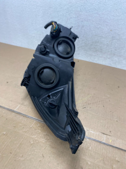 2015 to 2018 Ford Focus Right Passenger RH Side Black Headlight ae6892 DG5