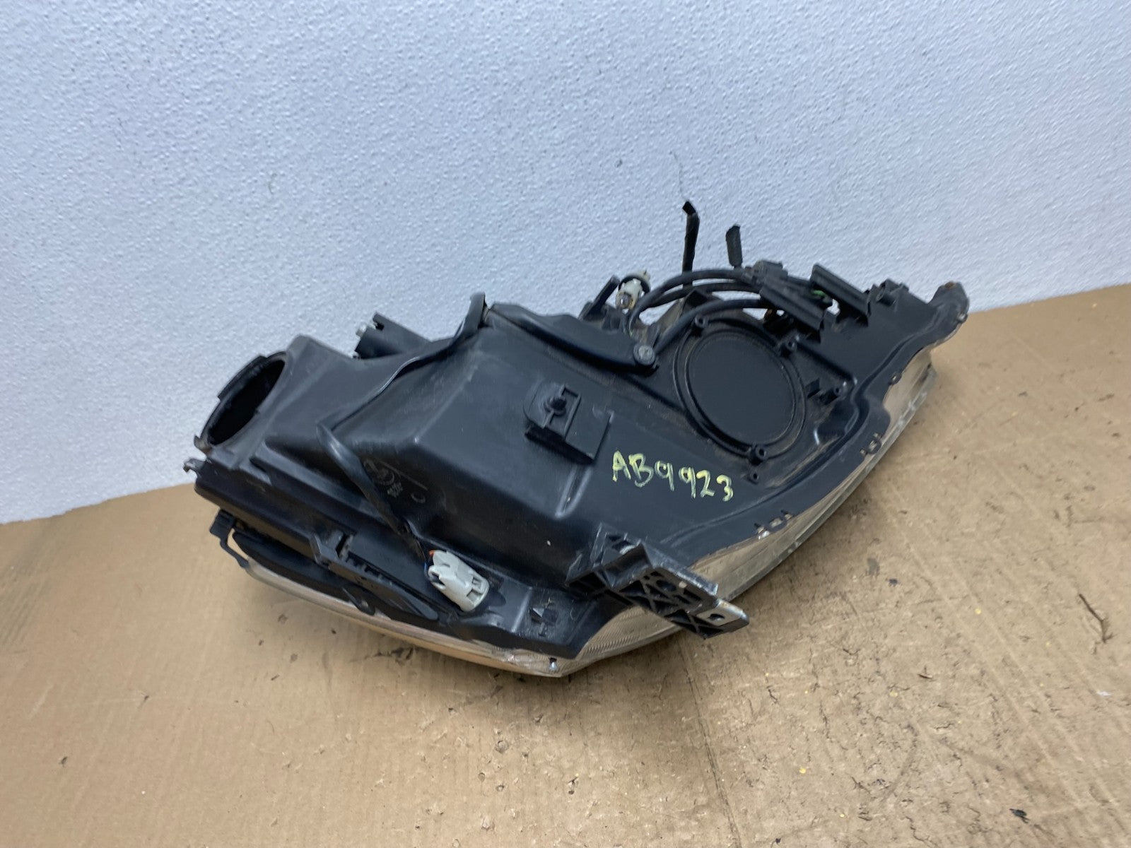 2006 to 2010 Infiniti M35 Left Driver Side Hid Xenon Headlight Oem AB9923 DW9