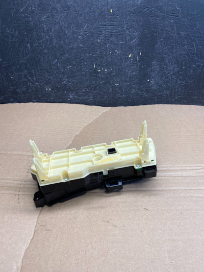 2010 to 2015 Toyota Prius A/C Heater Climate Control Unit Switch af1763 DG5