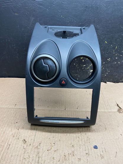 OEM 2011 2012 2013 Nissan Rogue Dash Upper Center Radio Bezel Trim Y5364 DG0