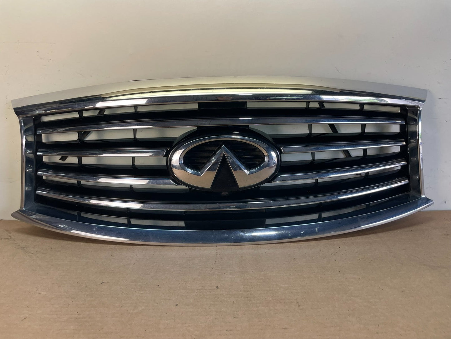 2013 2014 2015 Infiniti QX60 JX35 Front Upper Camera Grill Grille AF8774 DG0