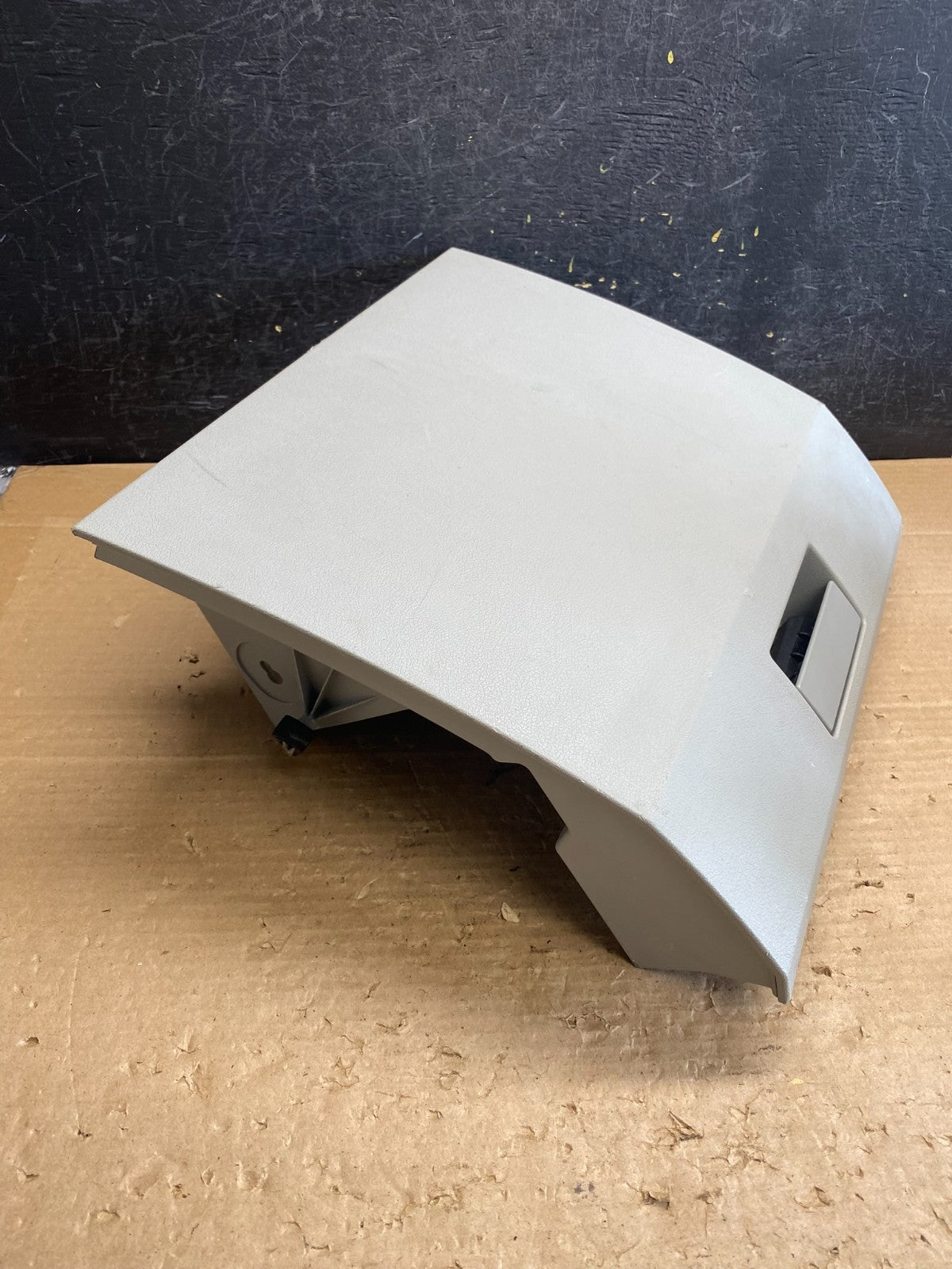 2007-2008 Dodge Caliber Front Right Passenger Storage Glove Box AG8497 DG3
