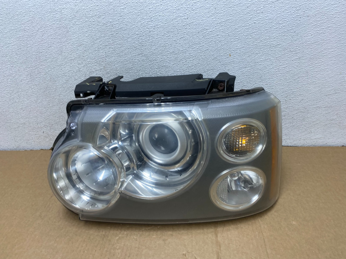 2006-2009 Land Range Rover Left Driver LH Xenon HID Headlight AG2003 DW0