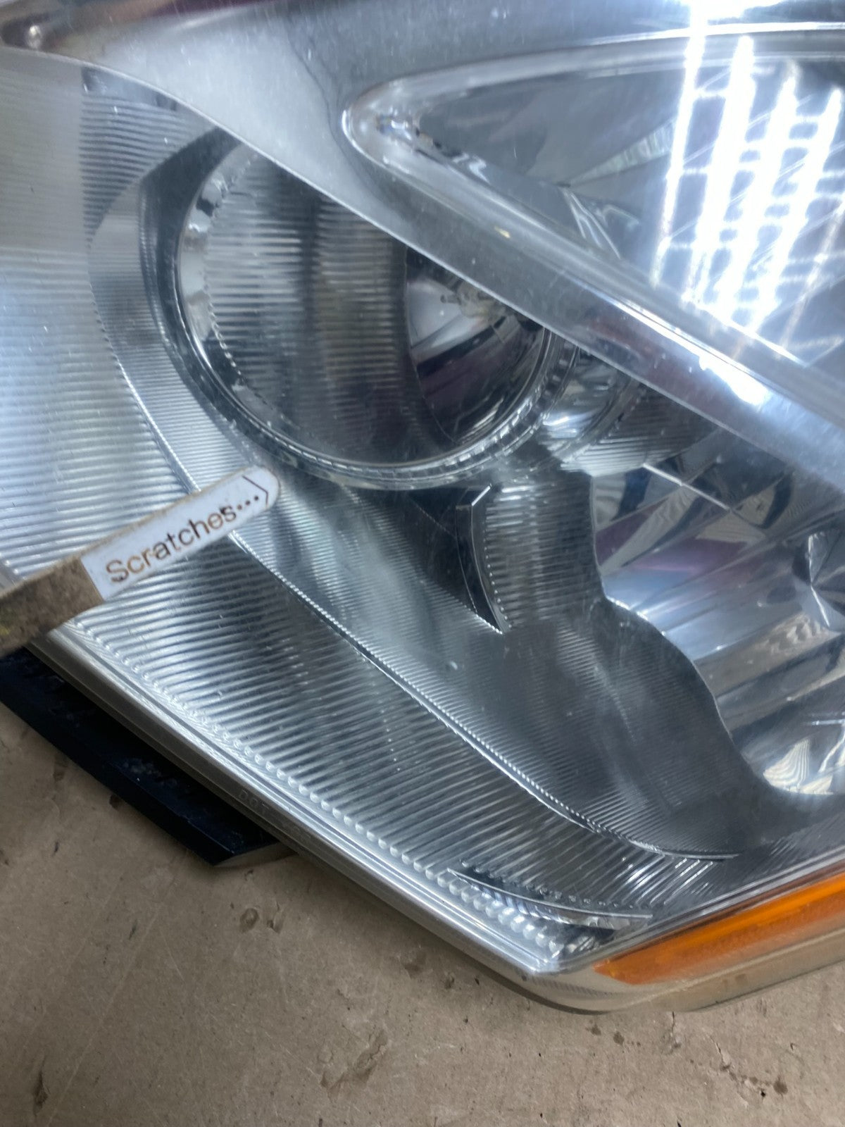 2008 to 2013 Nissan Rogue HID Xenon Headlight Left Driver Lh Side AG6910 DW3