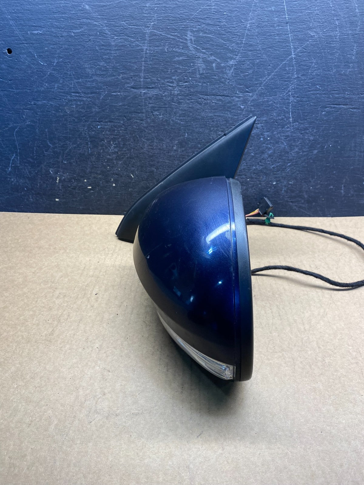 2009 to 2018 Volkswagen Tiguan Left Driver LH View Door Mirror AG7169 DW10