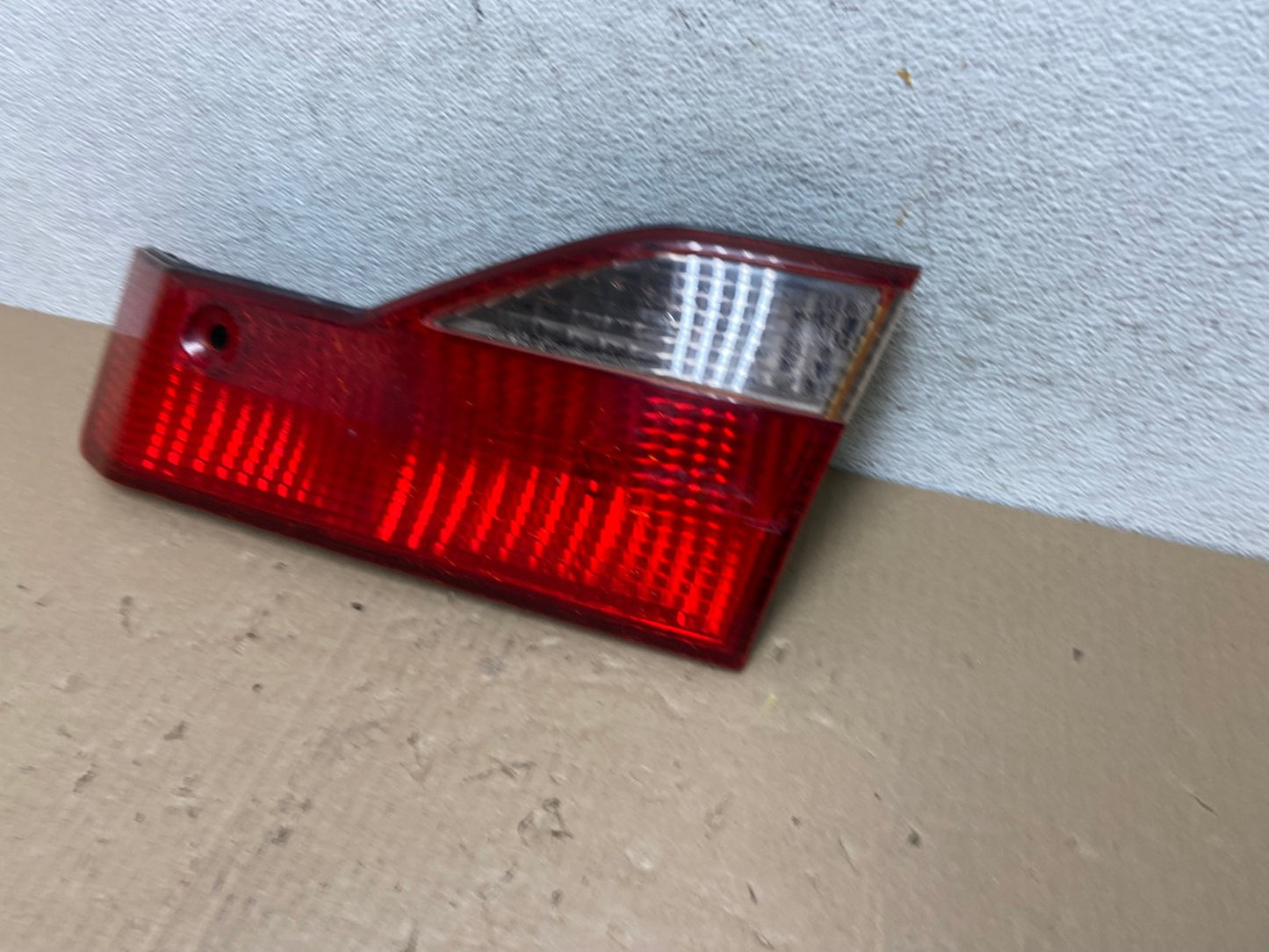 1998 to 2000 Honda Accord Right Passenger Side Inner Tail Light AE9707 LK1
