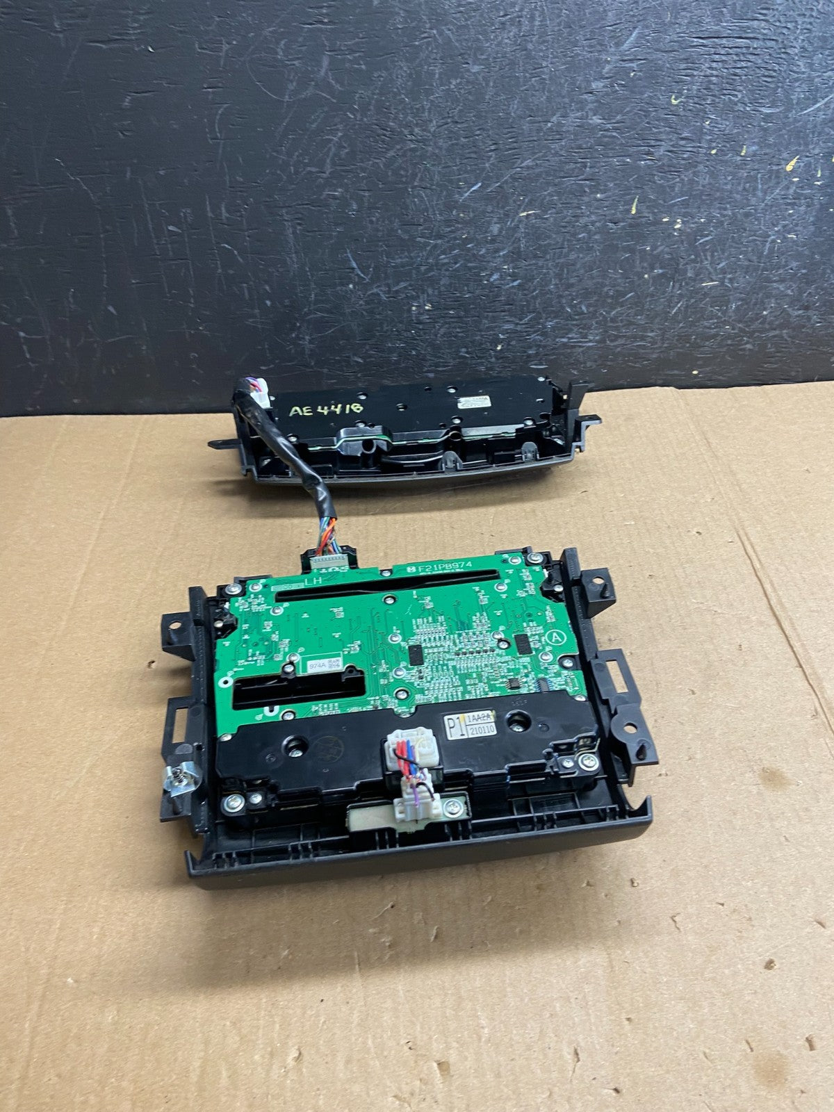 2010 - 2014 Nissan Murano Temperature Climate + Radio Control Panel AE4418 DG4