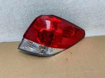 2010-2014 Subaru Outback Wagon Right Passenger Rh Side Tail Light AH4417 DW0