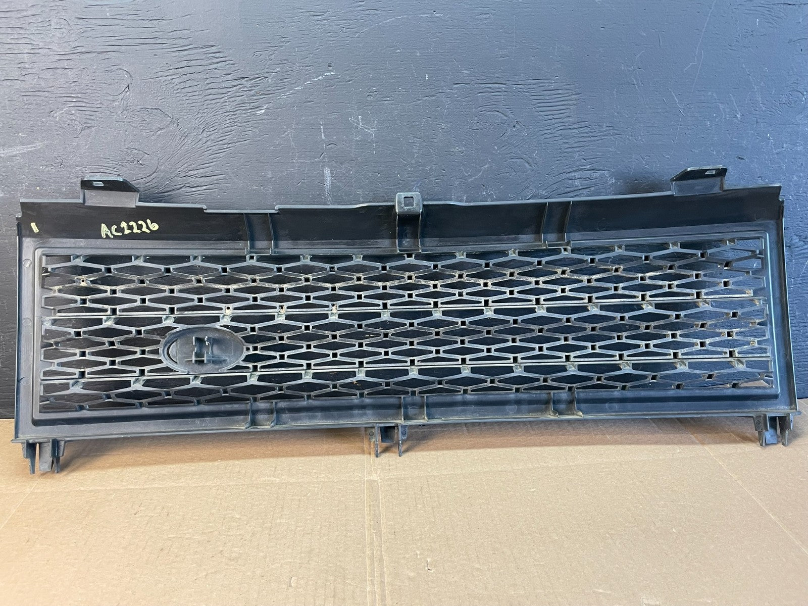 2003 to 2005 Land Rover Range Rover L322 Honeycomb Chrome Front Grill AC22264