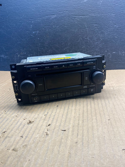 2005 2008 Jeep Dodge Chrysler Screen Display CD Player Satellite Radio AD1730 DG0