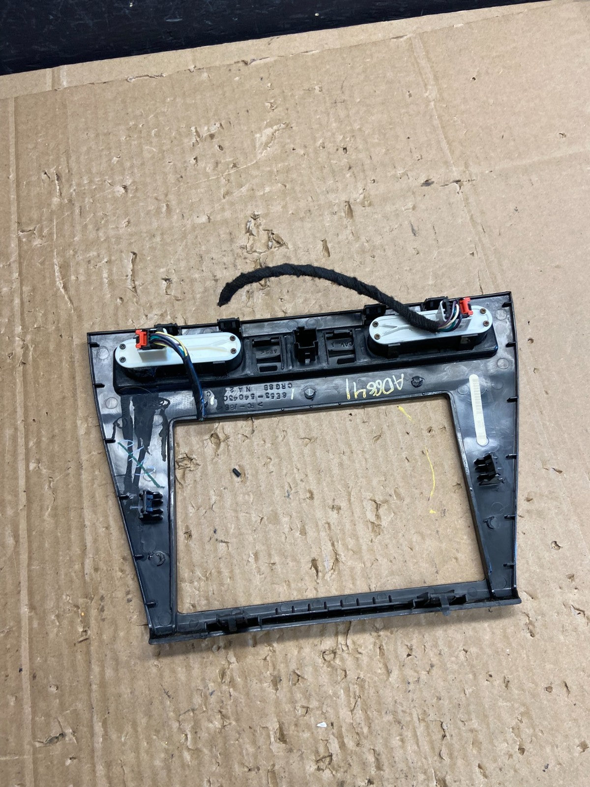 2006 to 2009 Ford Fusion Center Dash Radio Bezel Trim ad6841 DG4