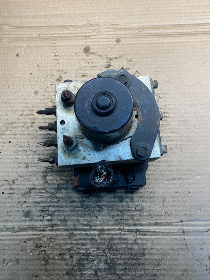 Wabco ABS Pump Hydraulic W/ Module P/N 4460470002 AA3336 DG1