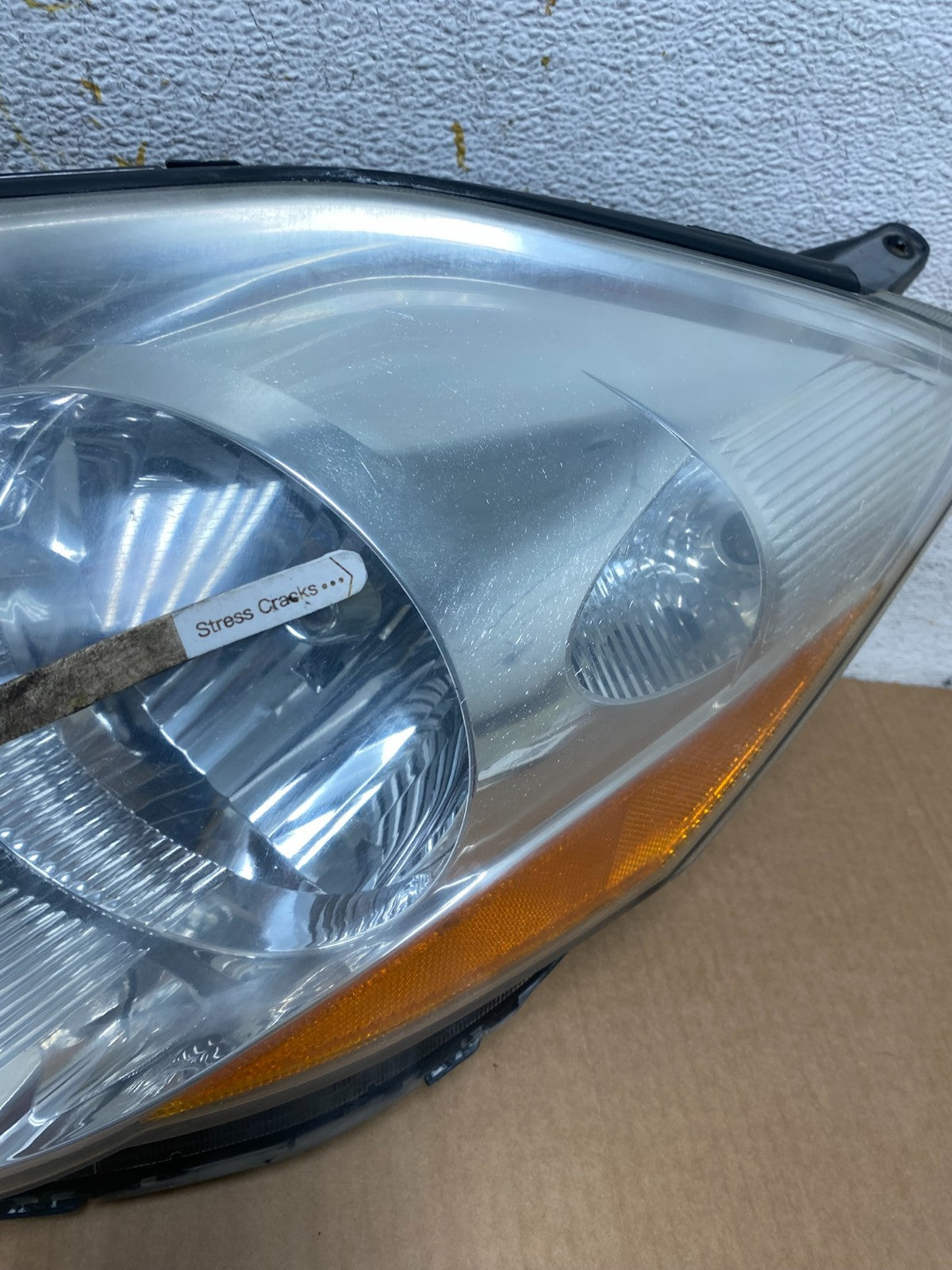 2006 to 2010 Toyota Sienna Left Driver Lh Side Headlight Halogen AI3749 DW4