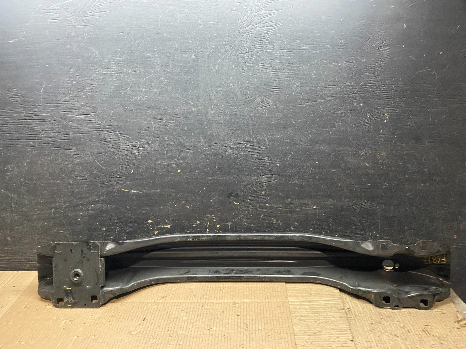 2017 - 2020 Jaguar F-Pace Rear Bumper Beam Reinforcement OEM w5768 DG6